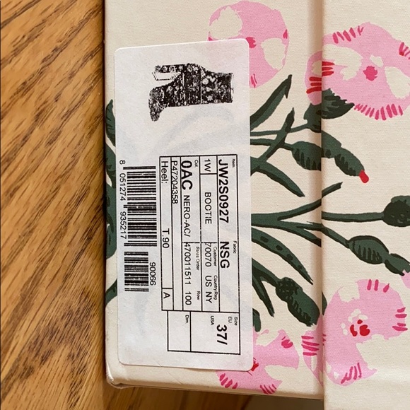 Valentino Garavani Floral Painted Ankle Heel Boots - Picture 8 of 8